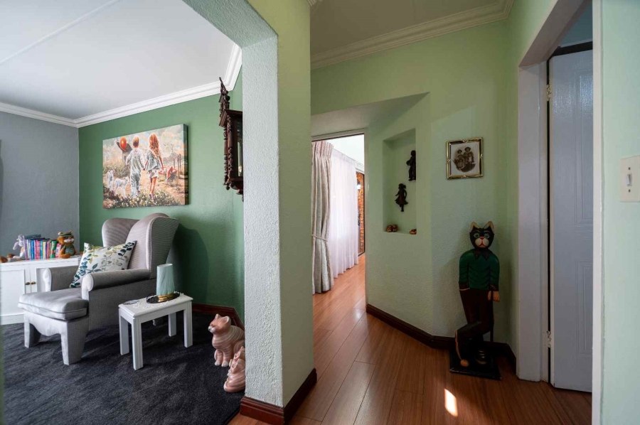 3 Bedroom Property for Sale in Beyerspark Gauteng
