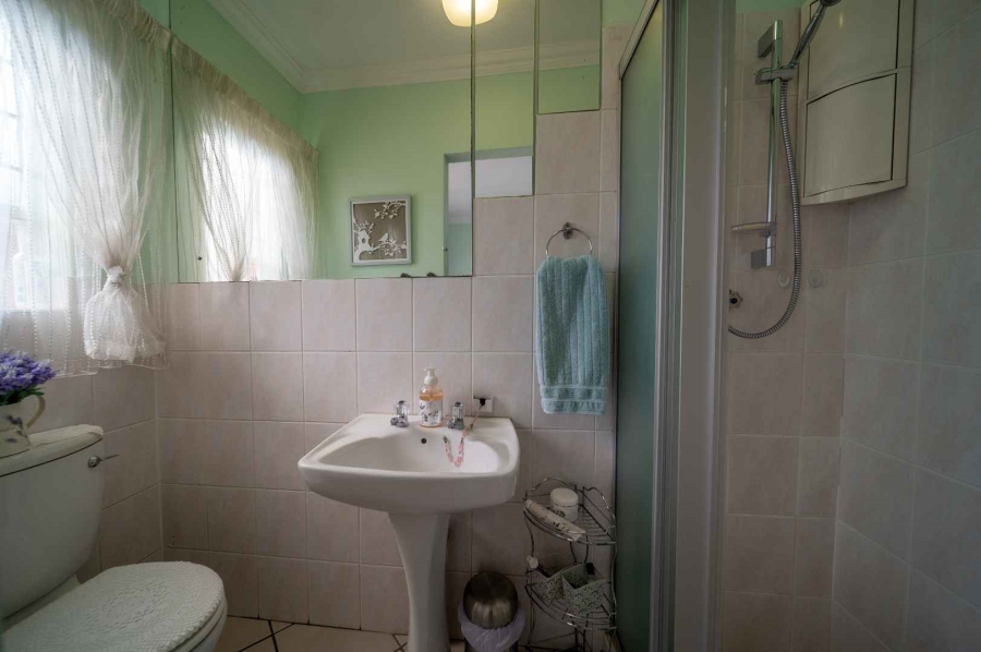 3 Bedroom Property for Sale in Beyerspark Gauteng