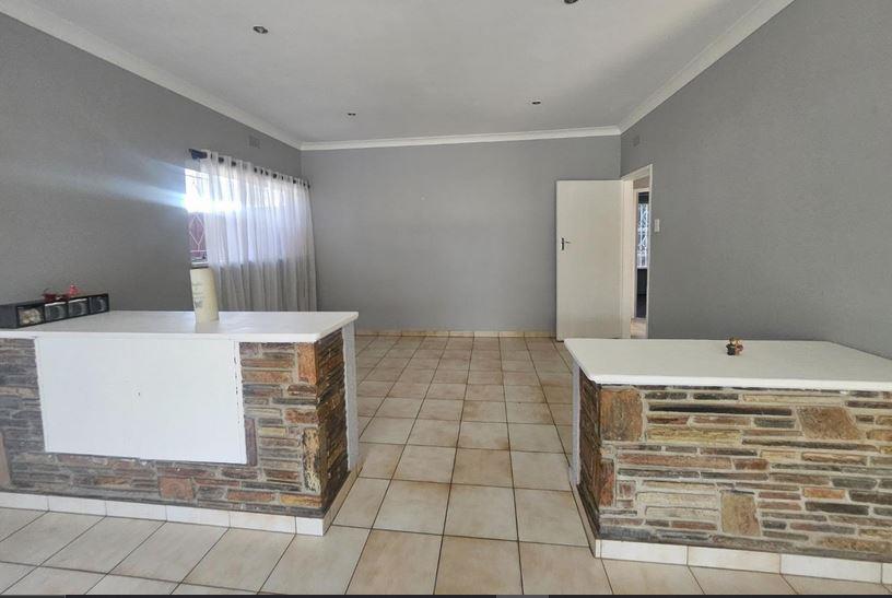 3 Bedroom Property for Sale in The Hill Gauteng