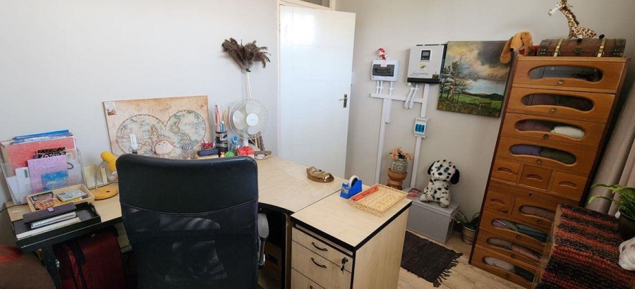 2 Bedroom Property for Sale in New Redruth Gauteng