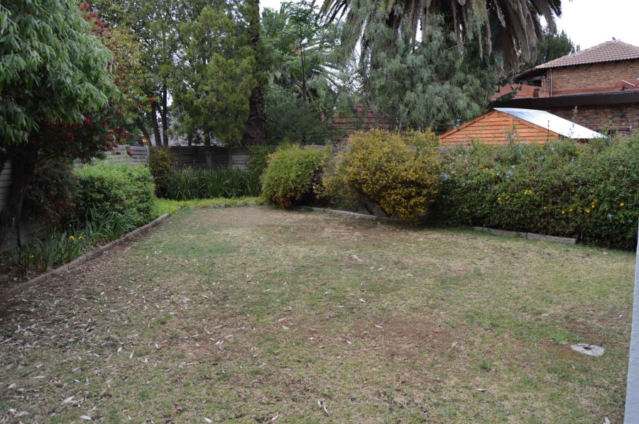 5 Bedroom Property for Sale in Brackendowns Gauteng