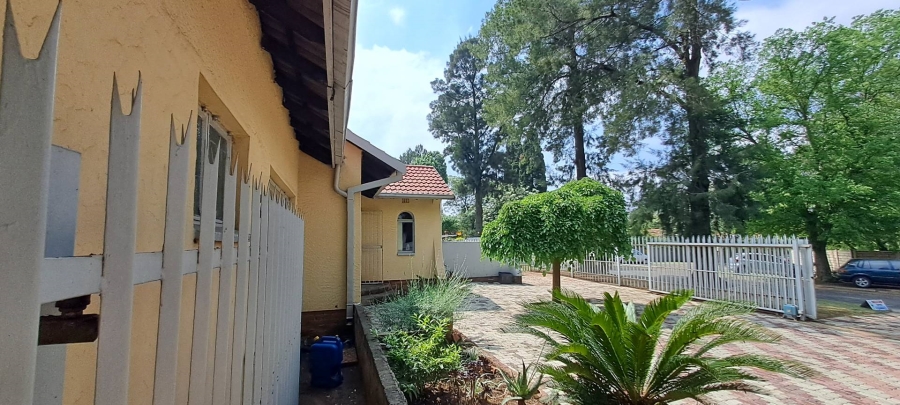 4 Bedroom Property for Sale in Brackendowns Gauteng
