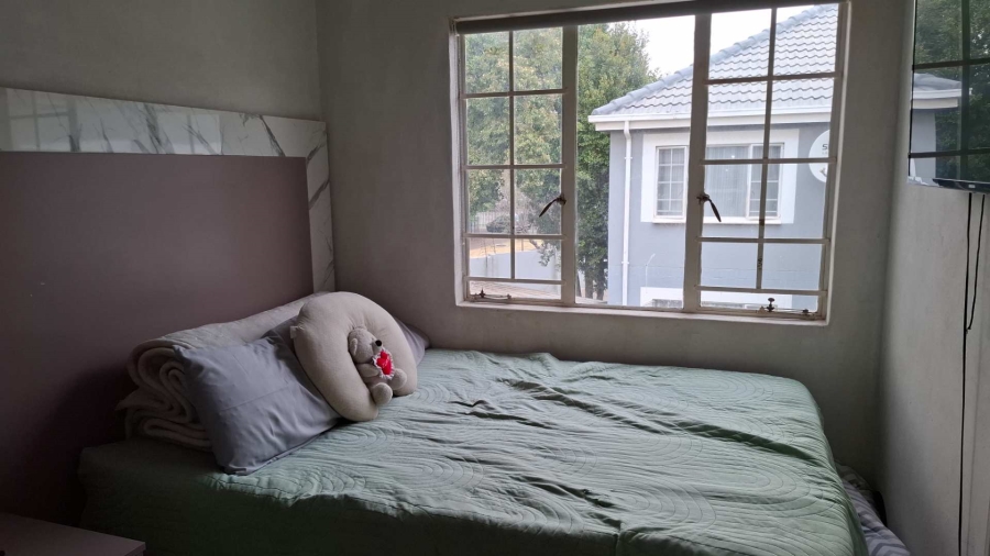 2 Bedroom Property for Sale in Meyersdal Gauteng