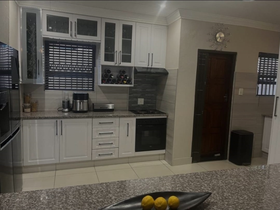 3 Bedroom Property for Sale in Pretoria North Gauteng