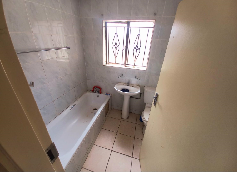 3 Bedroom Property for Sale in Danville Gauteng