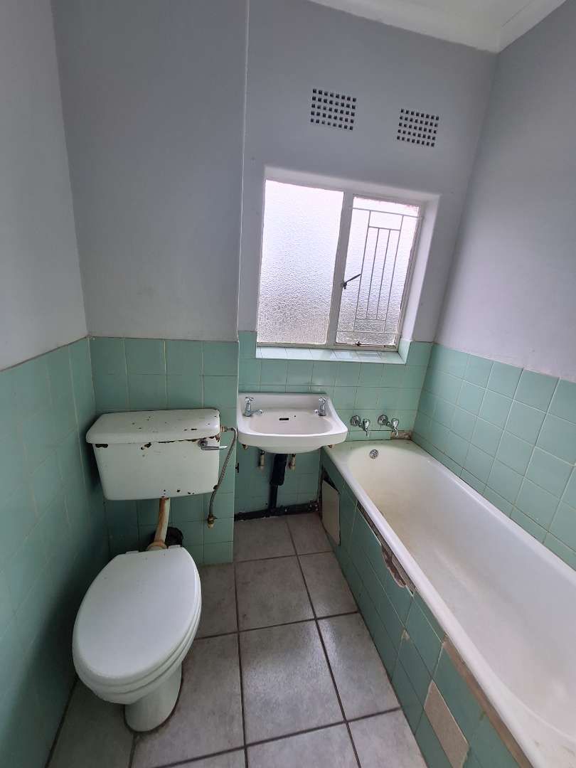 1 Bedroom Property for Sale in Witpoortjie Gauteng