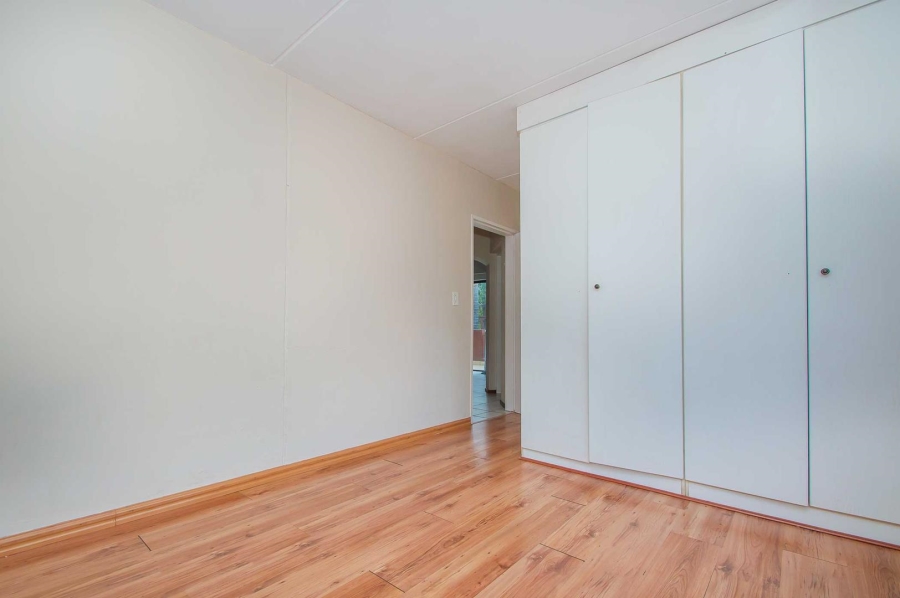 2 Bedroom Property for Sale in Bromhof Gauteng