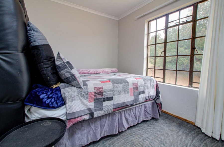 2 Bedroom Property for Sale in Roodepoort West Gauteng