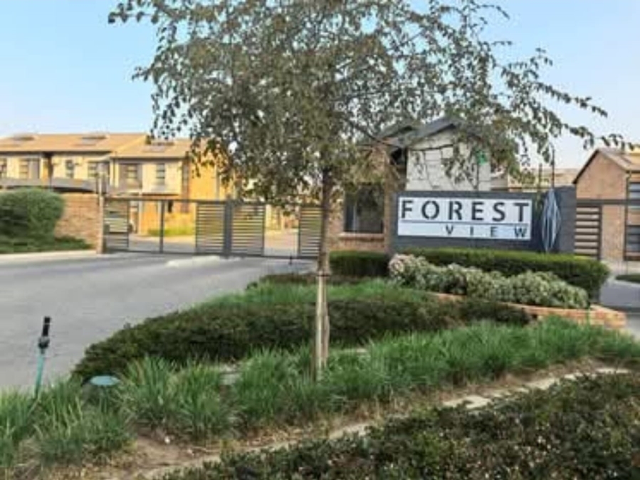 To Let 2 Bedroom Property for Rent in Theresa Park Gauteng