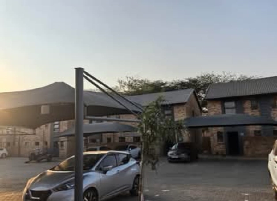 To Let 2 Bedroom Property for Rent in Theresa Park Gauteng