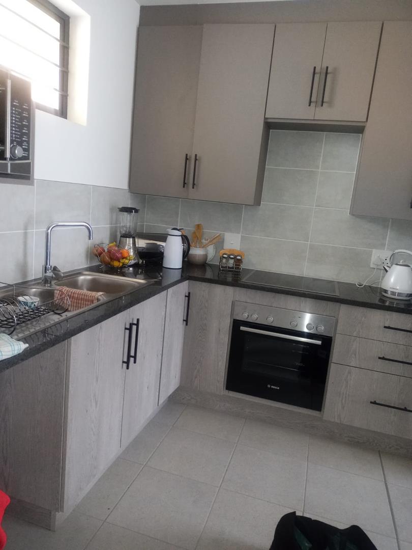 To Let 2 Bedroom Property for Rent in Theresa Park Gauteng