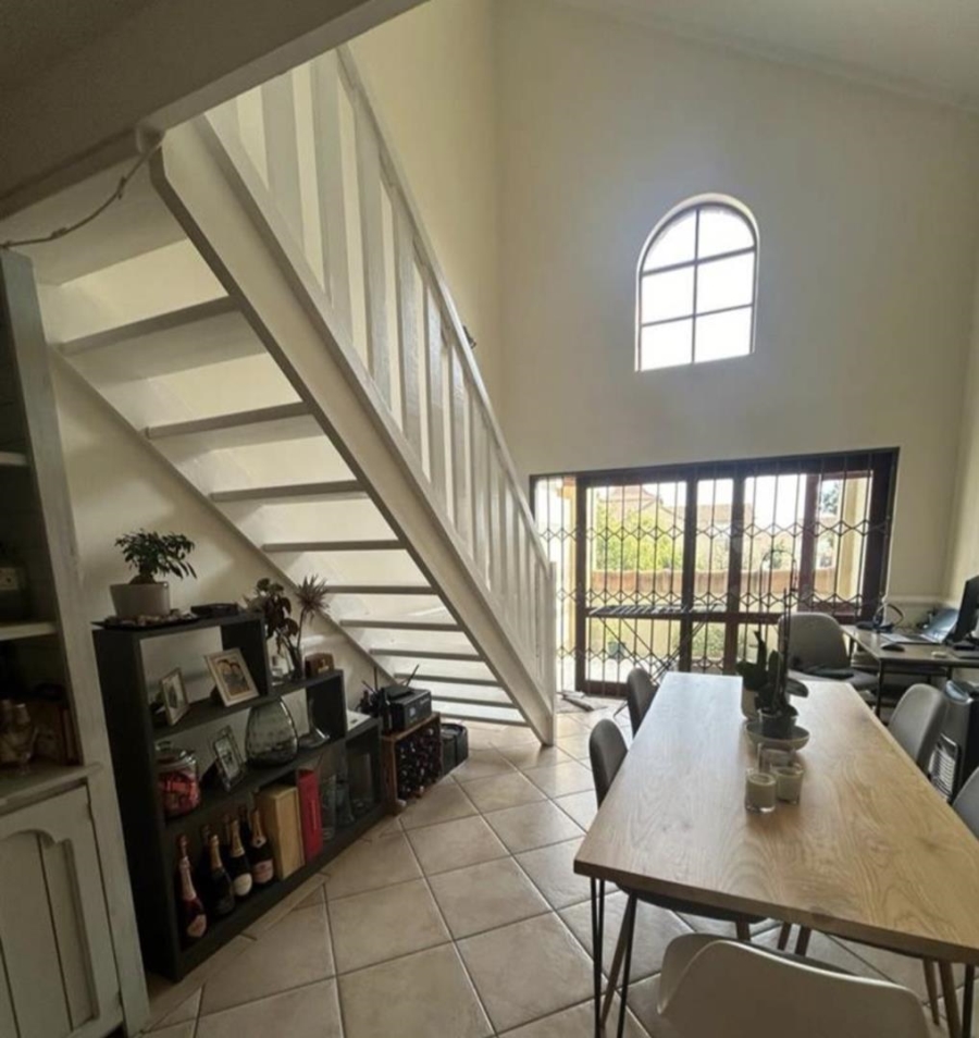 To Let 2 Bedroom Property for Rent in Morningside Gauteng