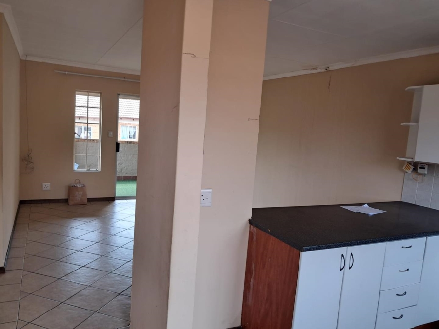 3 Bedroom Property for Sale in Noordwyk Gauteng