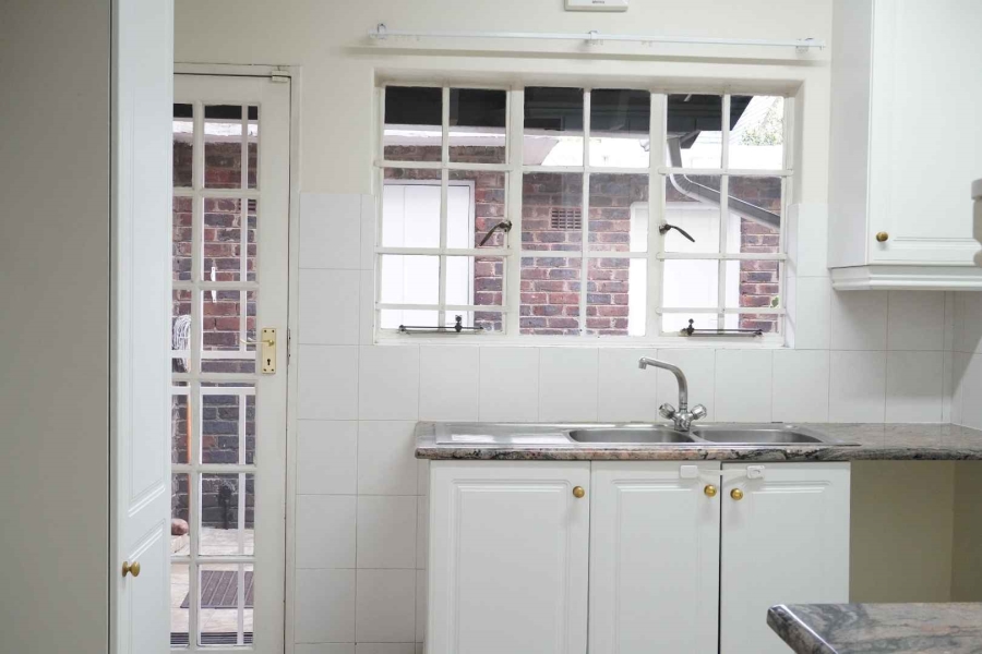 To Let 3 Bedroom Property for Rent in River Club Gauteng