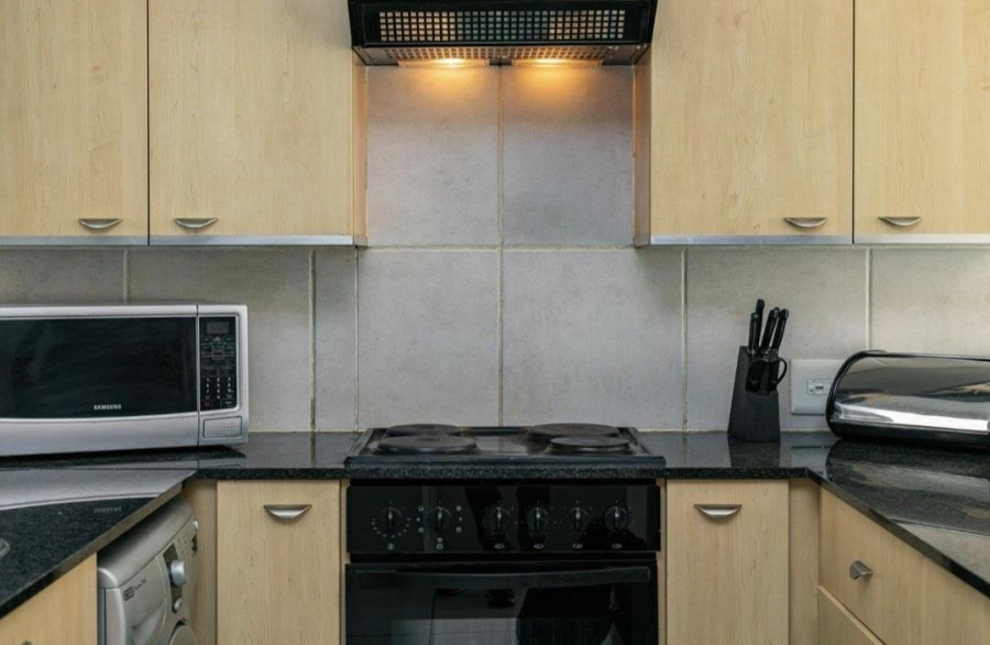 To Let 2 Bedroom Property for Rent in Morningside Gauteng