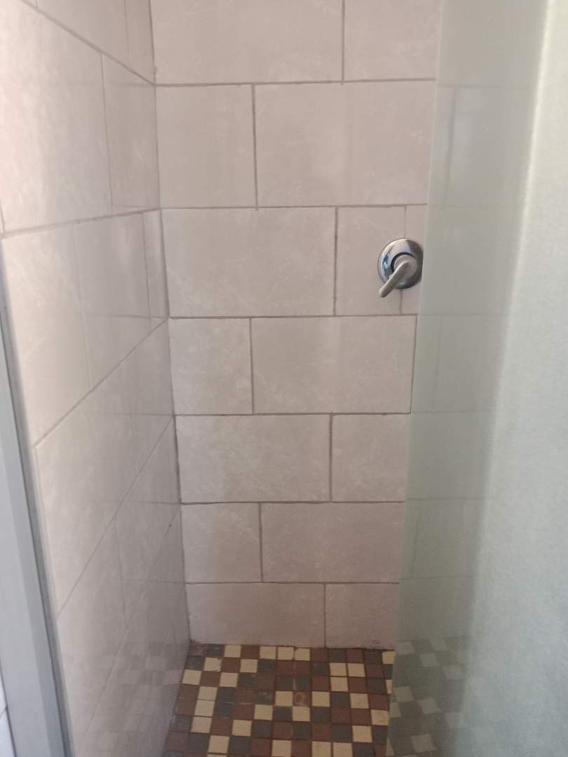 To Let 3 Bedroom Property for Rent in Tladi Gauteng