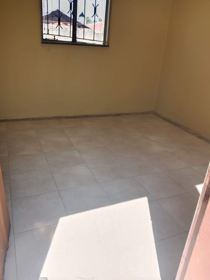 To Let 3 Bedroom Property for Rent in Tladi Gauteng