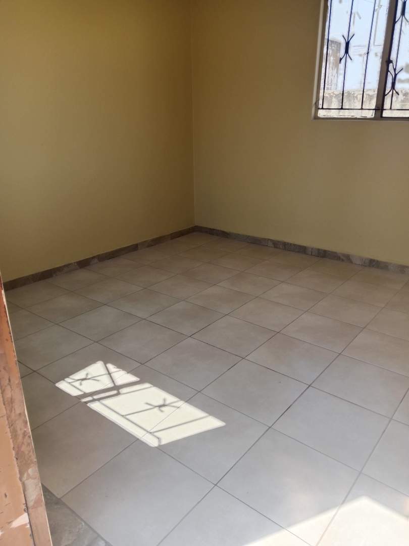 To Let 3 Bedroom Property for Rent in Tladi Gauteng