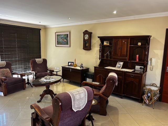 3 Bedroom Property for Sale in New Redruth Gauteng