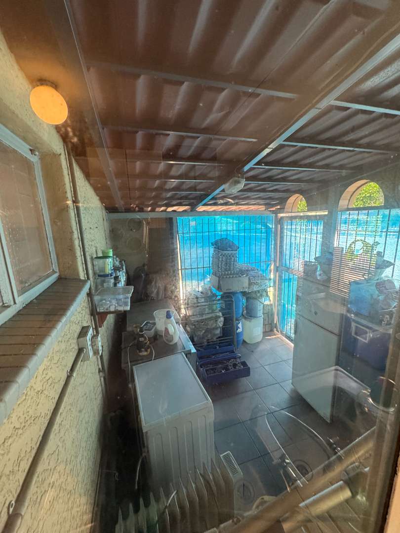 4 Bedroom Property for Sale in Brackendowns Gauteng