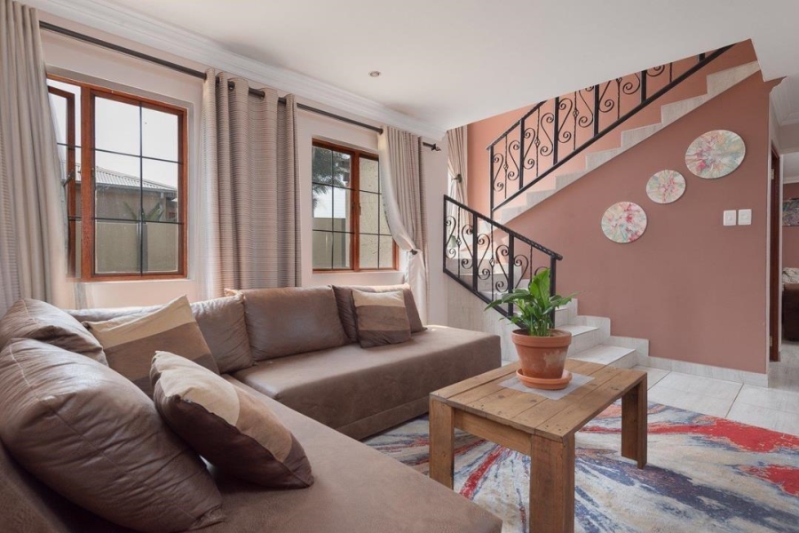 4 Bedroom Property for Sale in Verwoerdpark Gauteng