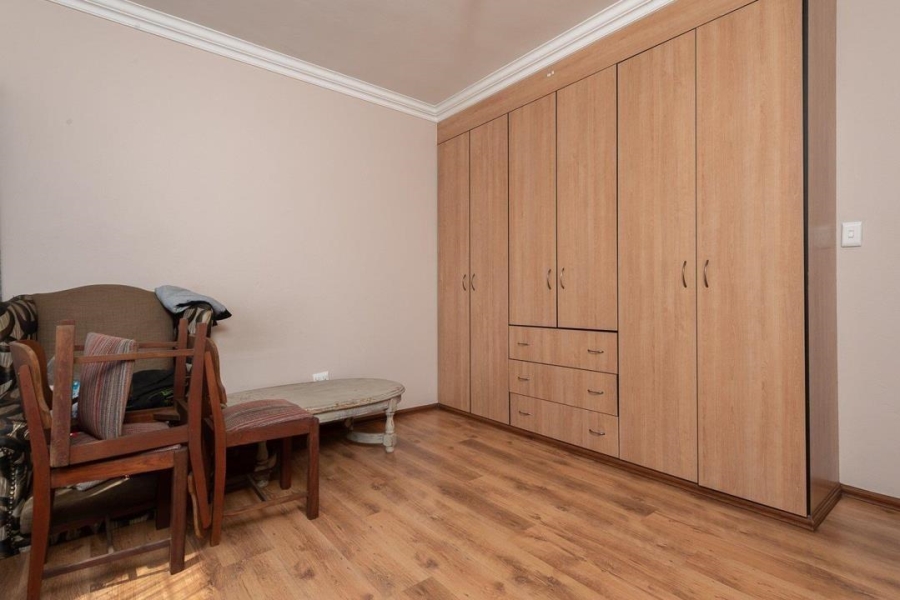 4 Bedroom Property for Sale in Verwoerdpark Gauteng