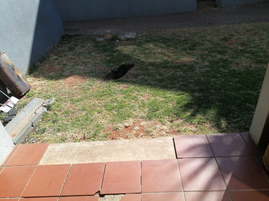 1 Bedroom Property for Sale in Airport Park Gauteng