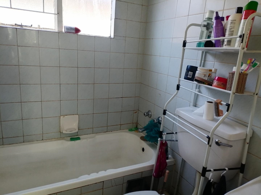 1 Bedroom Property for Sale in Airport Park Gauteng