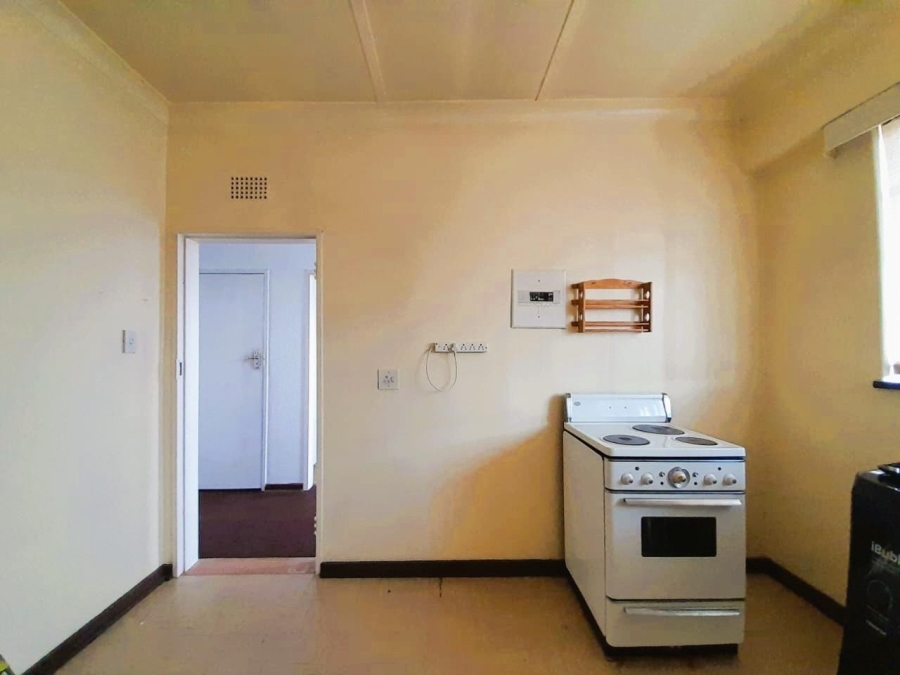 2 Bedroom Property for Sale in New Redruth Gauteng