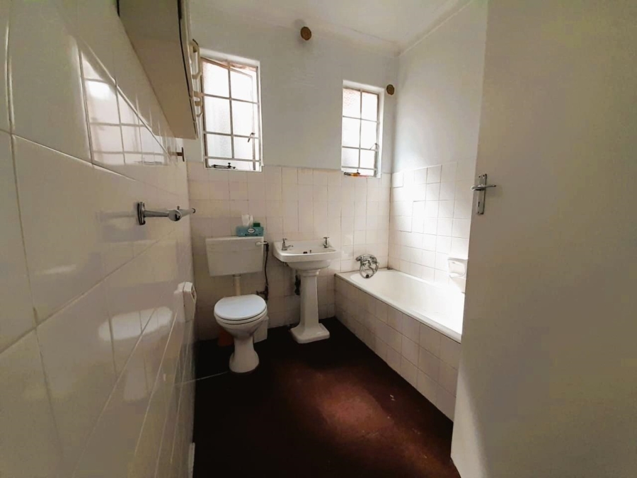 2 Bedroom Property for Sale in New Redruth Gauteng