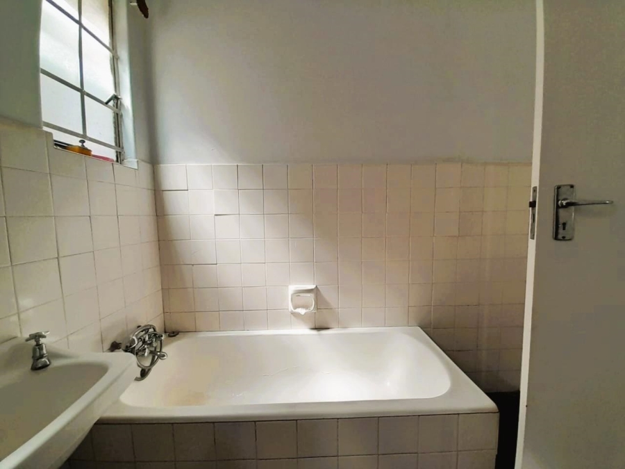 2 Bedroom Property for Sale in New Redruth Gauteng
