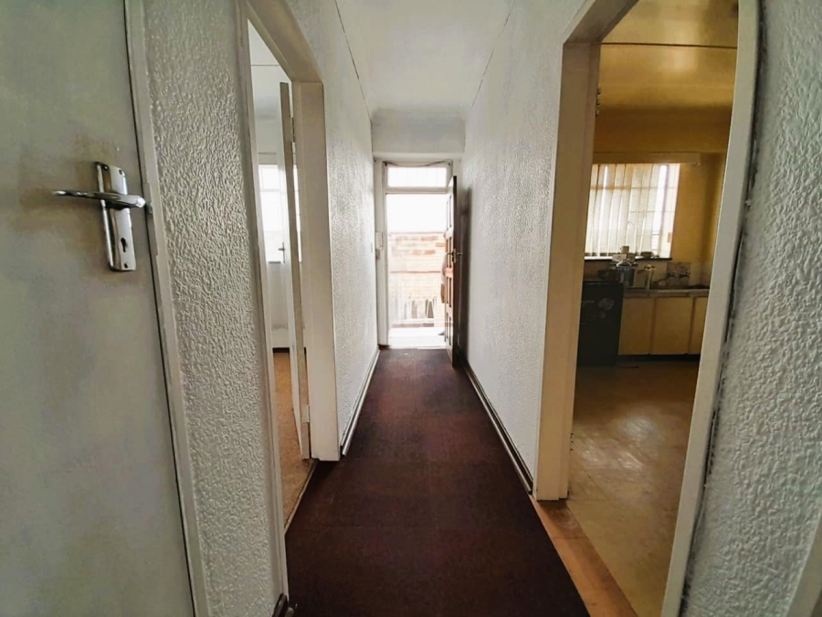 2 Bedroom Property for Sale in New Redruth Gauteng