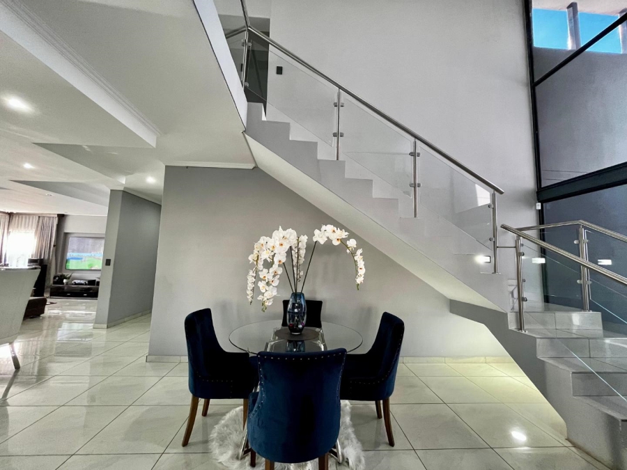 5 Bedroom Property for Sale in Six Fountains Residential Estate Gauteng