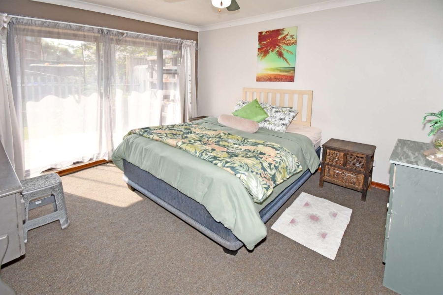 4 Bedroom Property for Sale in Morehill Gauteng