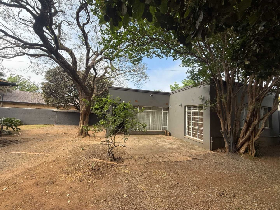 To Let 1 Bedroom Property for Rent in Discovery Gauteng