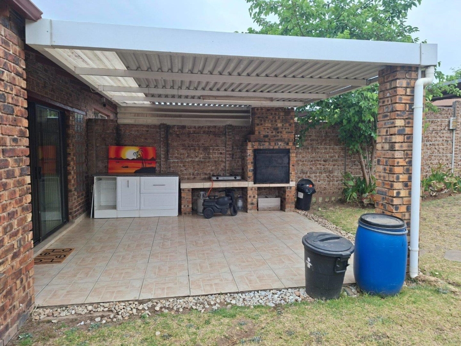3 Bedroom Property for Sale in Kelvin Gauteng