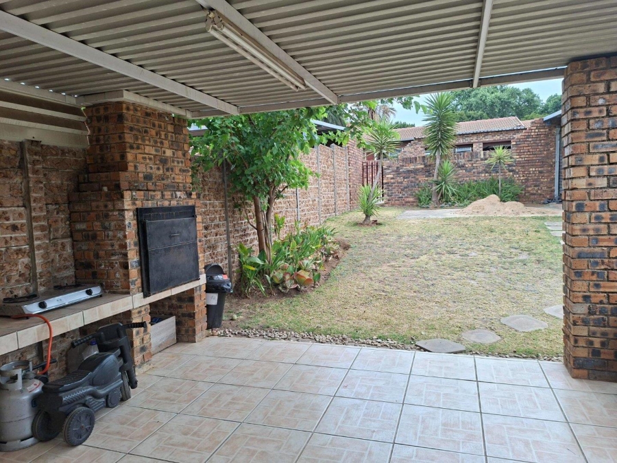 3 Bedroom Property for Sale in Kelvin Gauteng