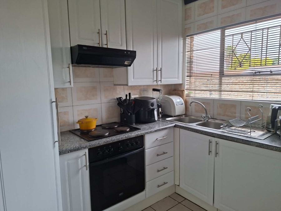 3 Bedroom Property for Sale in Kelvin Gauteng