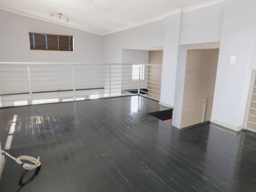 2 Bedroom Property for Sale in Fourways Gauteng