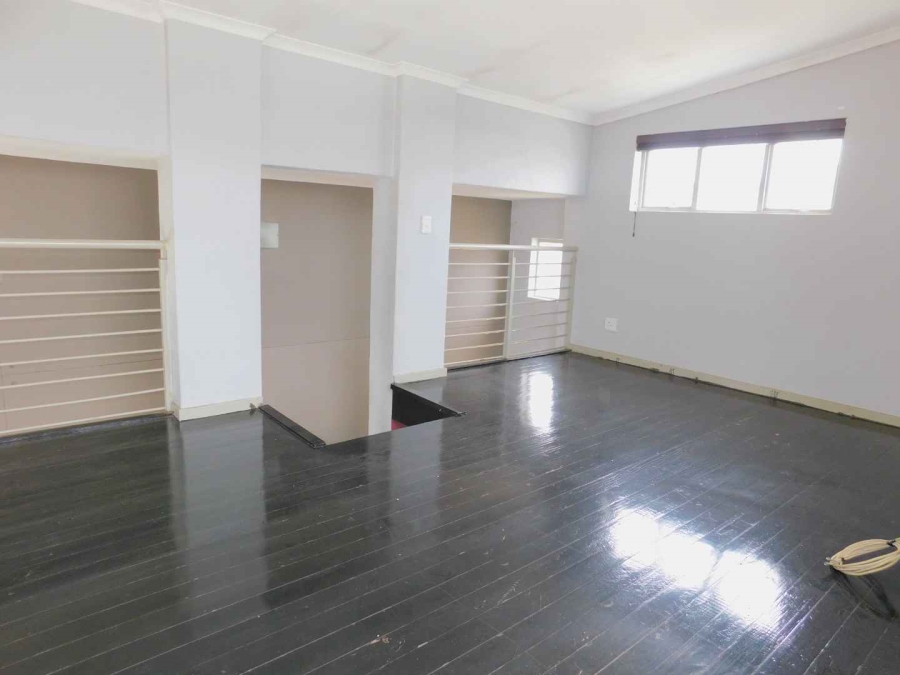 2 Bedroom Property for Sale in Fourways Gauteng