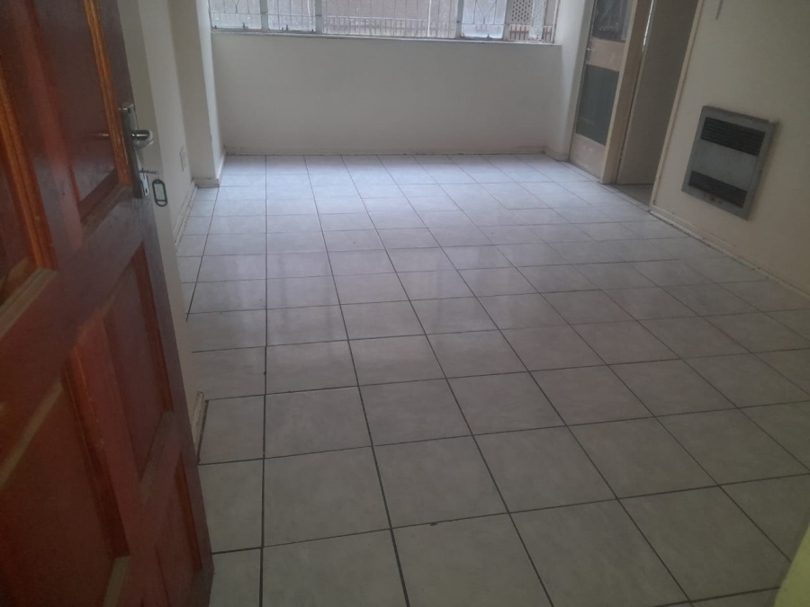 1 Bedroom Property for Sale in Hillbrow Gauteng