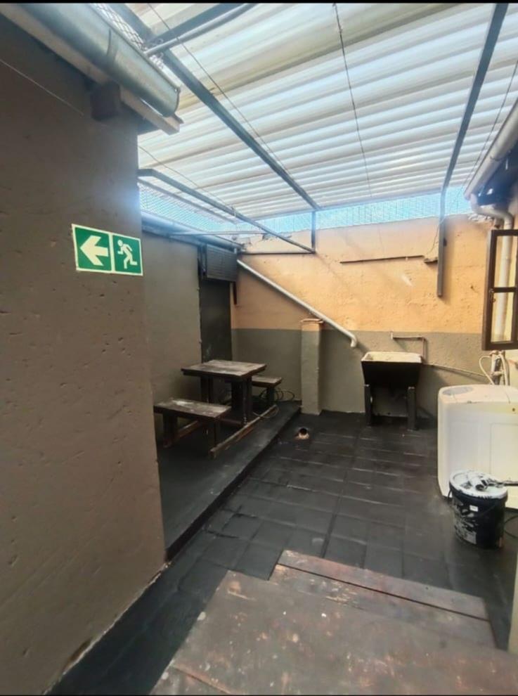 5 Bedroom Property for Sale in Brixton Gauteng