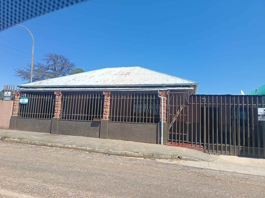 5 Bedroom Property for Sale in Brixton Gauteng