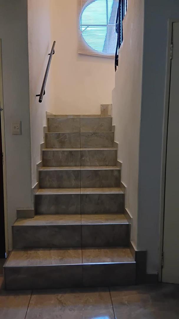 2 Bedroom Property for Sale in Edleen Gauteng