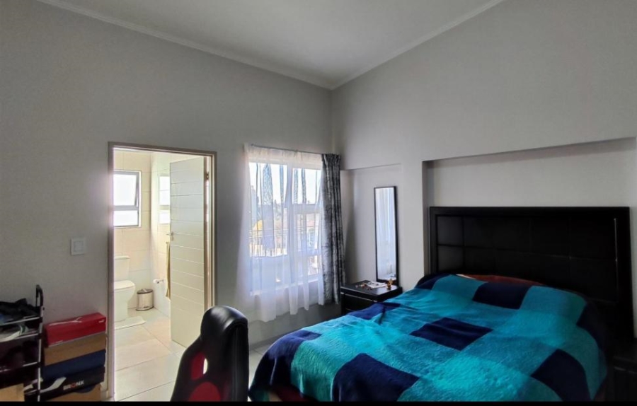 2 Bedroom Property for Sale in Kempton Park West Gauteng