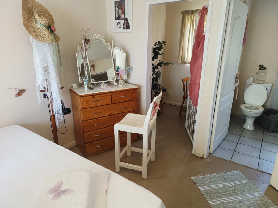 1 Bedroom Property for Sale in Die Hoewes Gauteng