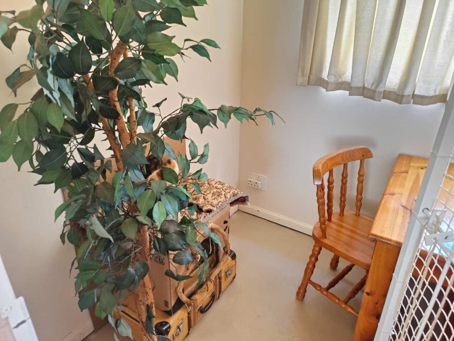 1 Bedroom Property for Sale in Die Hoewes Gauteng