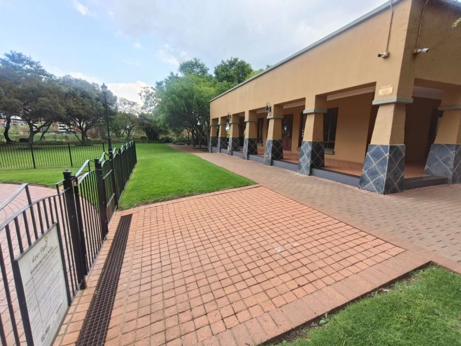 2 Bedroom Property for Sale in Eco Park Gauteng