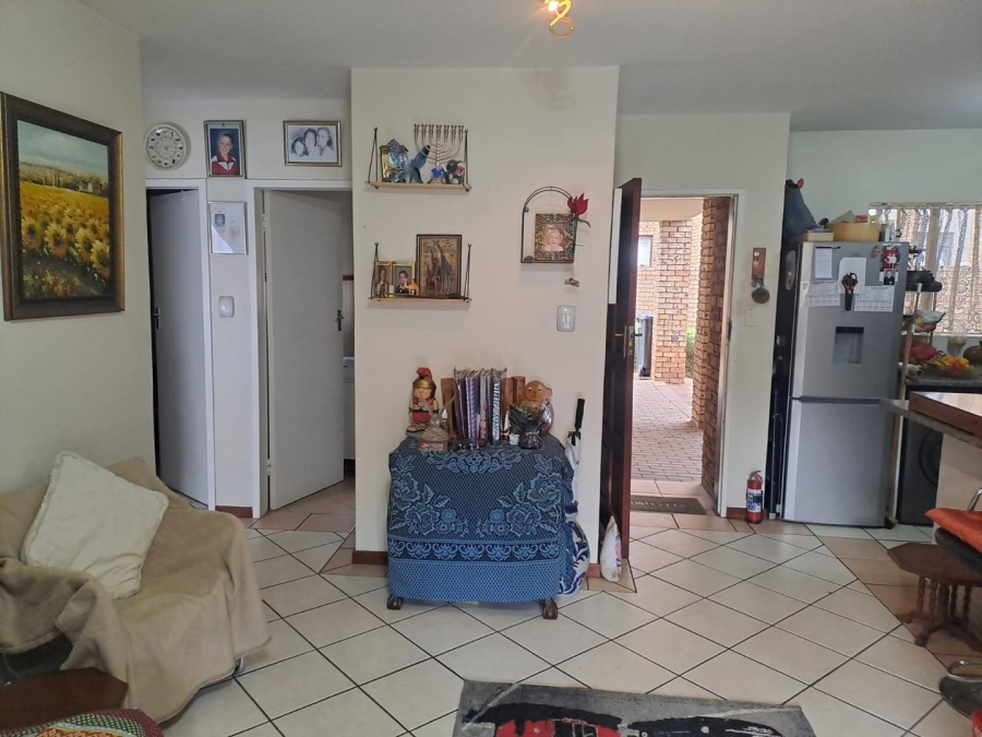 2 Bedroom Property for Sale in Eco Park Gauteng