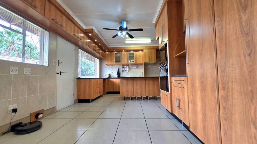 3 Bedroom Property for Sale in Nimrod Park Gauteng